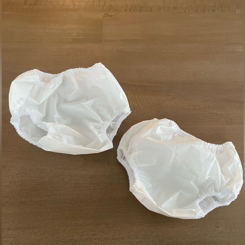 🎀  5 for $30 NWOT Gerber Diaper Covers for Swimming 0-3M 2-pack - Picture 1 of 2